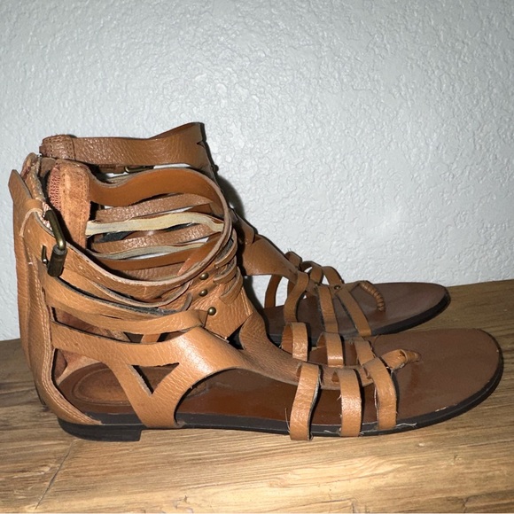 Enzo Angiolini Gladiator Sandals size 6.5 M - Picture 5 of 5